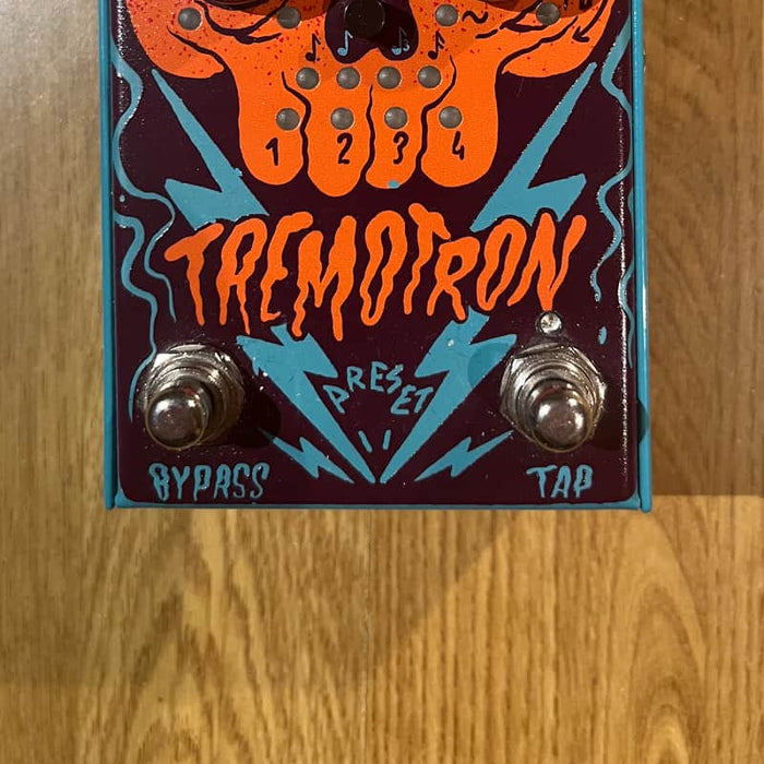 Stone Deaf FX 2010s Stone Deaf FX Tremotron Analog Tremolo Blue/Orange