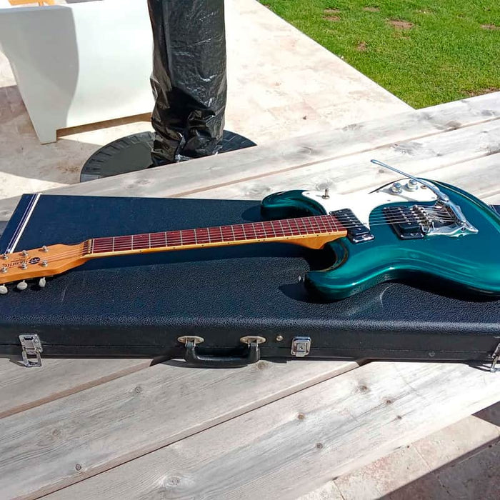 Mosrite Mark I