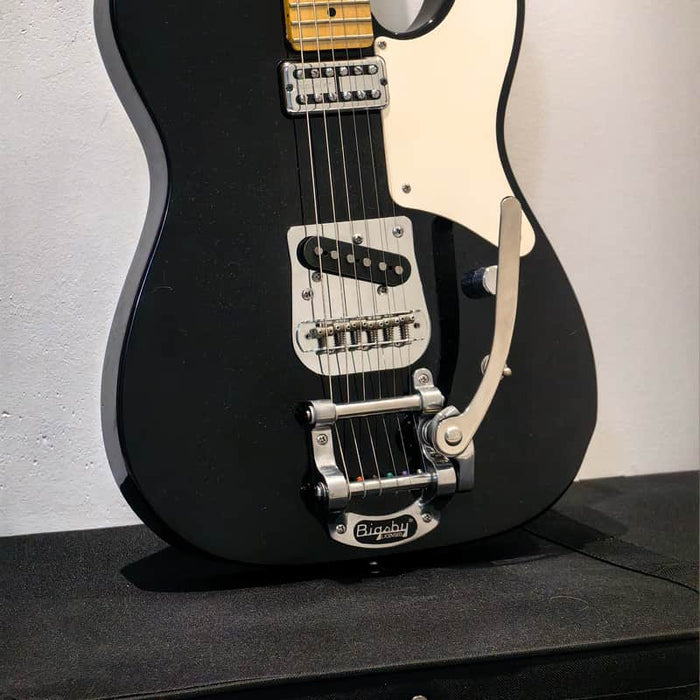 Squier Vintage Modified Cabronita Telecaster with Bigsby ...