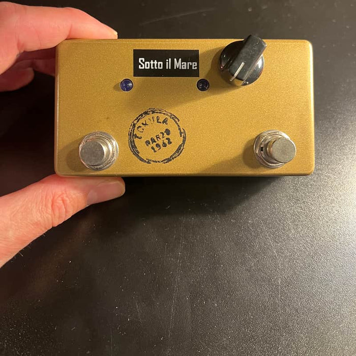 Lovepedal 2010s Lovepedal Tchula Boost Gold