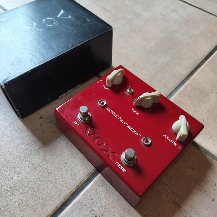 Vox 2010s Vox Satchurator Red