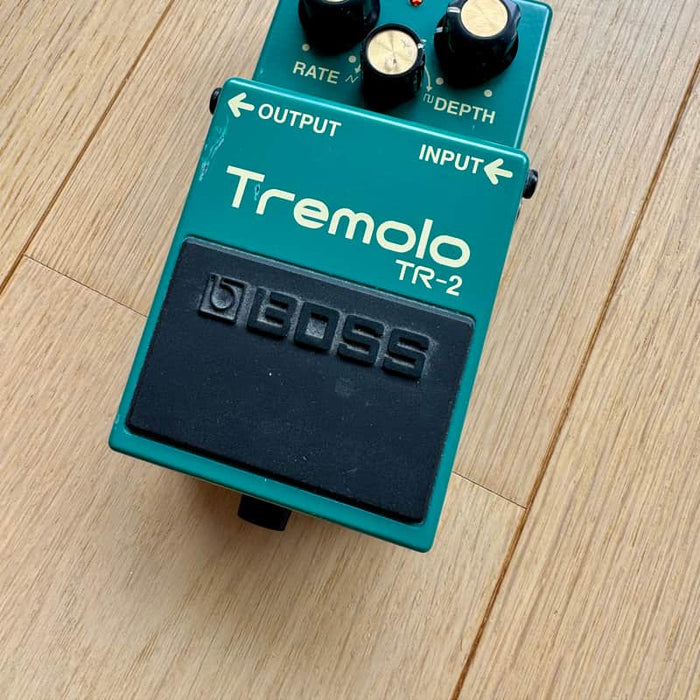 Boss TR-2 Tremolo Green