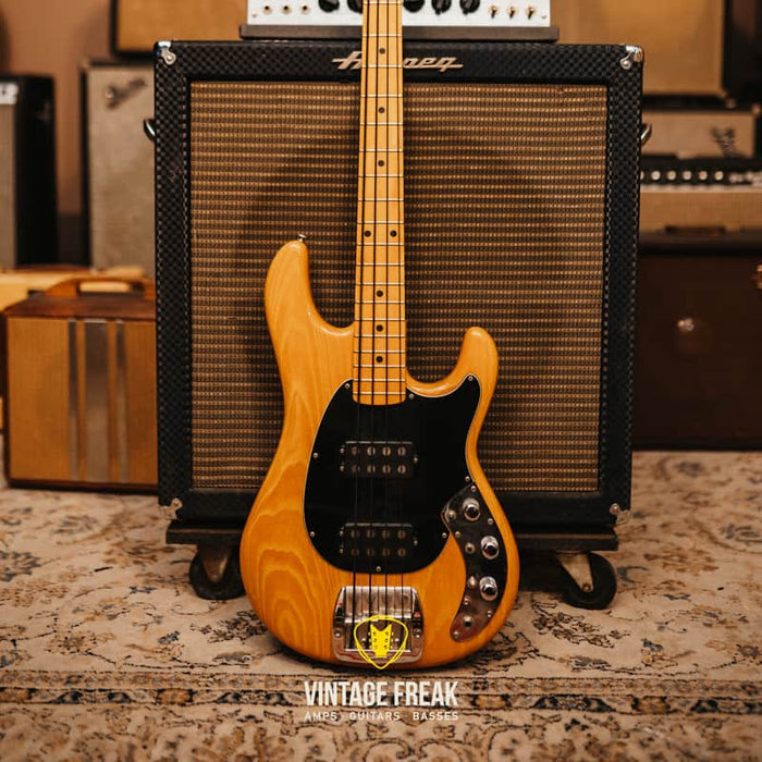 Music Man Sabre Natural