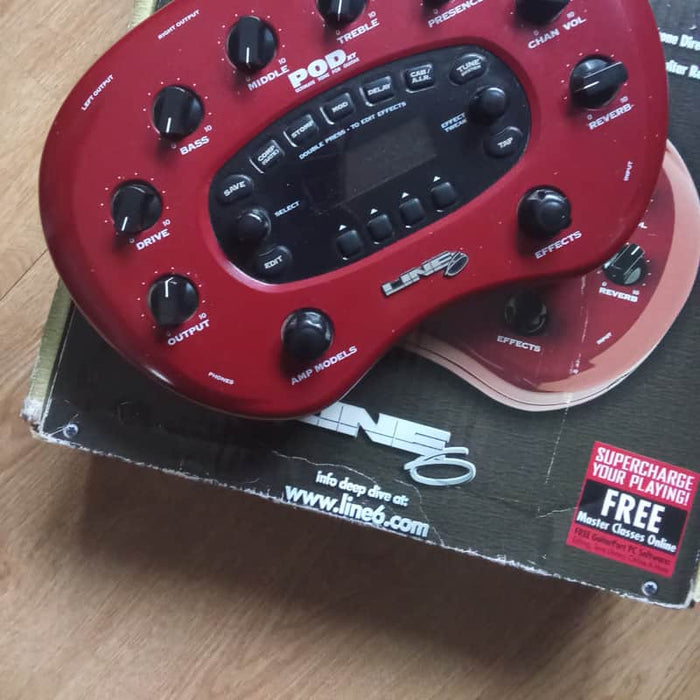 Line 6 POD xt Multi-Effect and Amp Modeler Red