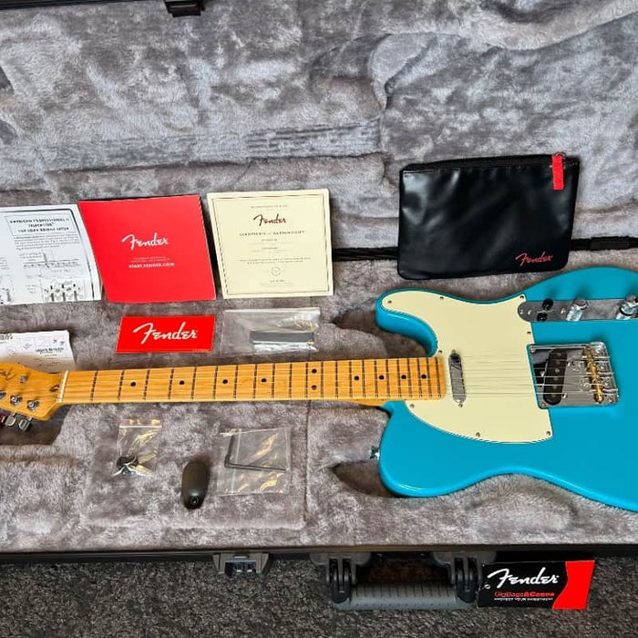 Fender American Professional II Telecaster Miami Blue