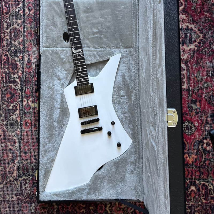 ESP LTD Snakebyte Snow White James Hetfield Signature White