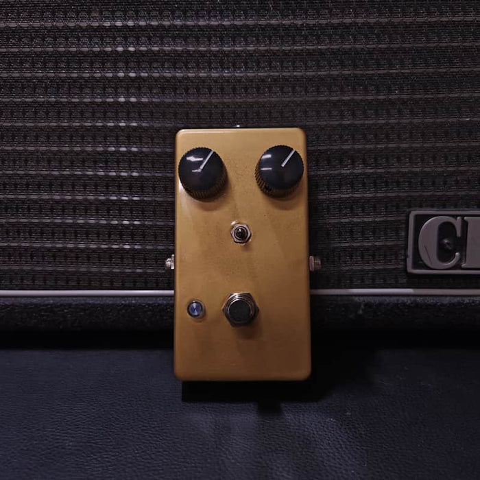 Handmade Delux 60 style Metallic Gold