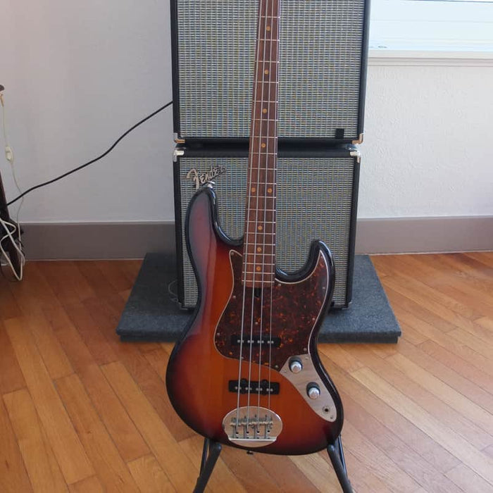 Lakland Joe Osborn Sunburst
