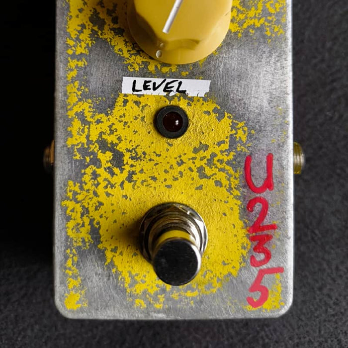 Parasit Studio U-235 Custom