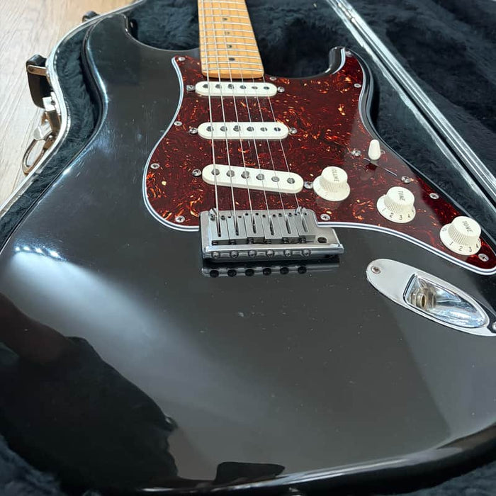 Fender American Standard Stratocaster with Maple Fretboar...
