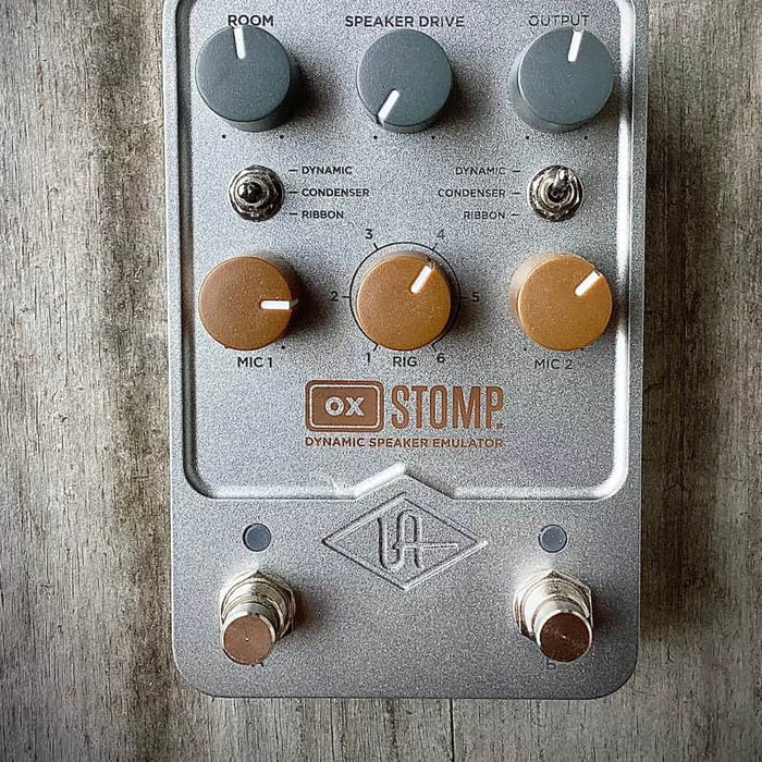 Universal Audio Ox Stomp gold