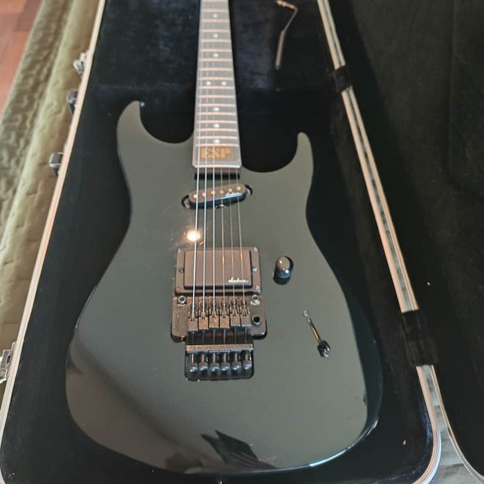 Charvel DK SH Limited Run from Ikebe Superstore black