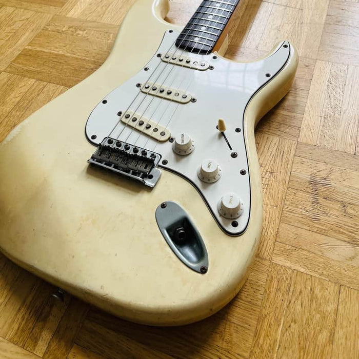 Fender Stratocaster Olympic White