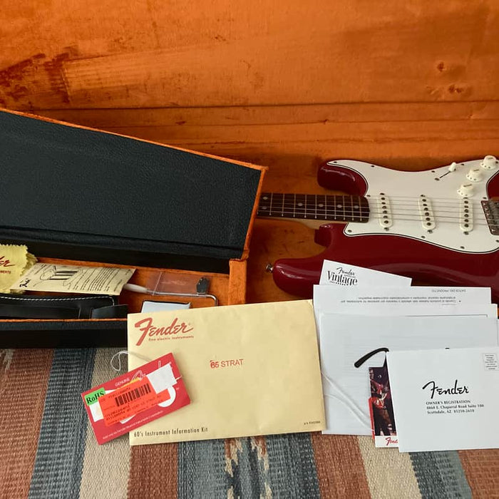 Fender American Vintage '65 Stratocaster Dakota Red