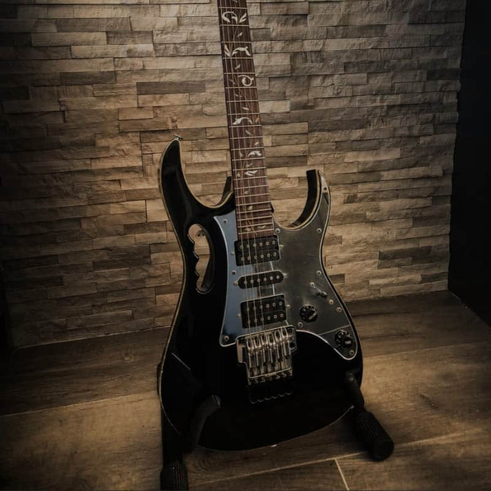 Ibanez JEM77V-BK Steve Vai Signature Vine Black