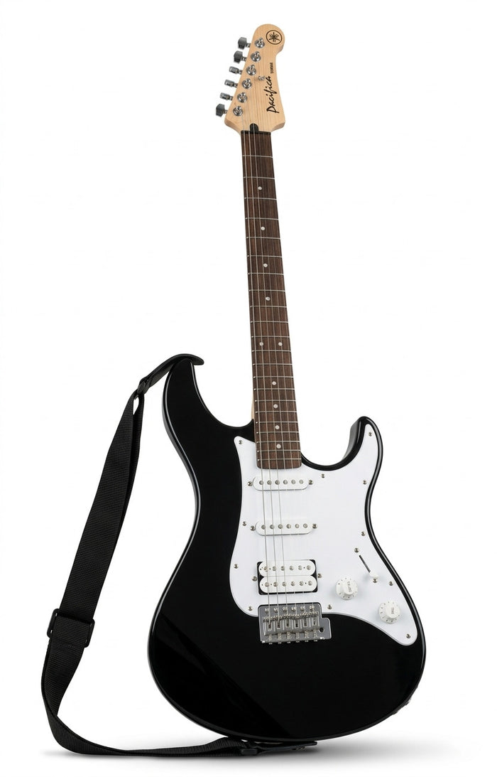 Yamaha Pacifica 012 Full Size ST-Style - Gebraucht