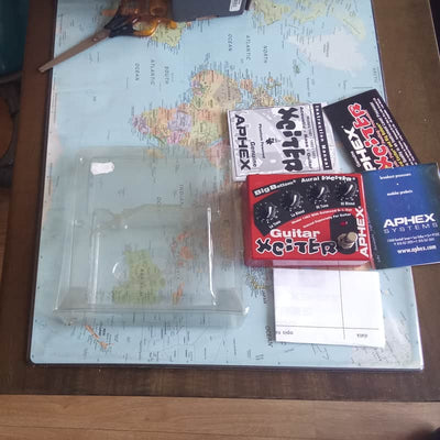 Aphex 2000s Aphex Guitar Xciter Red