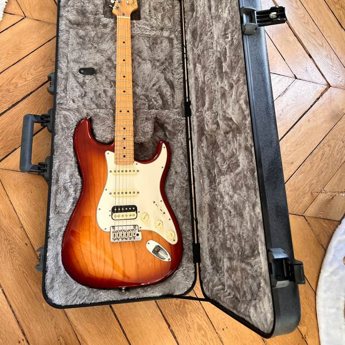 Fender Stratocaster AM Pro Sienna Sunburst