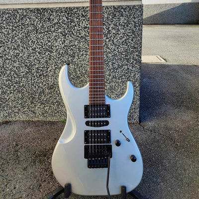 Washburn Washburn X-40 Series silver B-Stock - Offerta BSTOCK