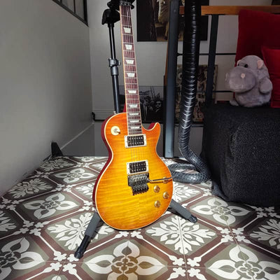 Gibson Custom Shop Les Paul Axcess Standard with F...