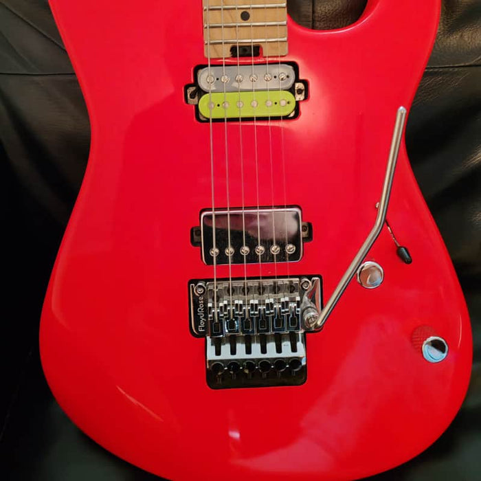 Charvel Pro-Mod San Dimas Style 1 HH FR M Neon Pink
