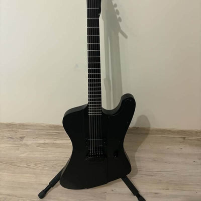 ESP LTD ESP LTD Phoenix Black Metal Black Satin B-Stock - Offerta BSTOCK