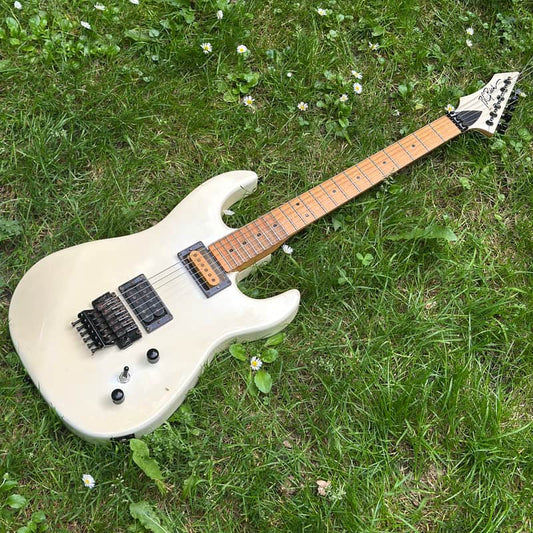 B.C. Rich B.C. Rich Late 1980s B.C. Rich ST-iii Vintage white - Reverb