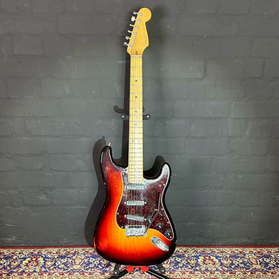 Fender Fender 1990's Fender Custom Shop Stratocaster 3 Tone Sunburst B-Stock - Offerta BSTOCK