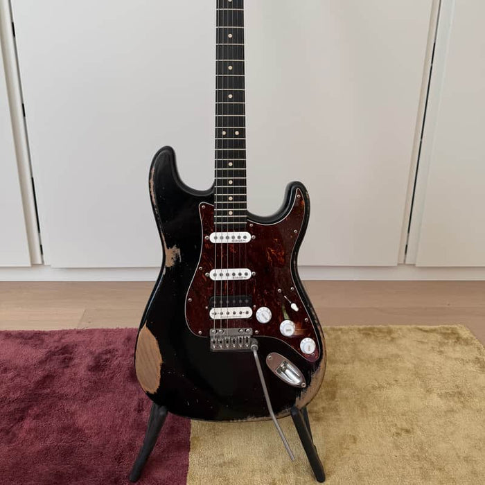MJT/Warmoth Stratocaster HSS Black Nitro Relic
