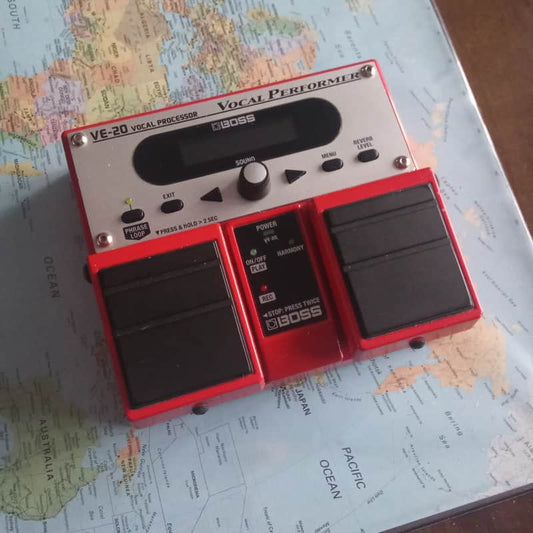 Boss Boss VE-20 Vocal Performer Red - Reverb