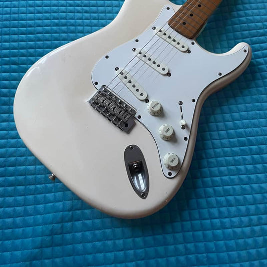 Fender Fender Stratocaster Olympic White - Reverb