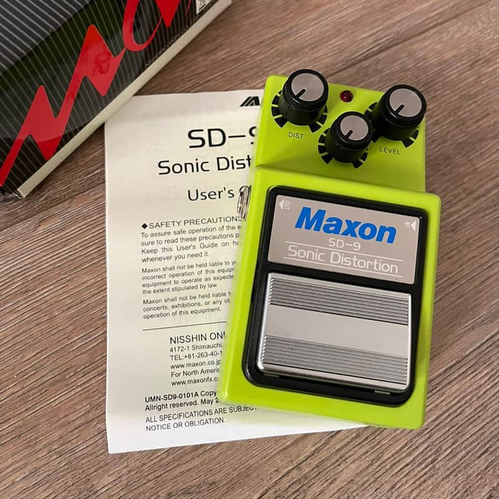 Maxon 1980s Maxon SD-9 Sonic Distortion Neon Green
