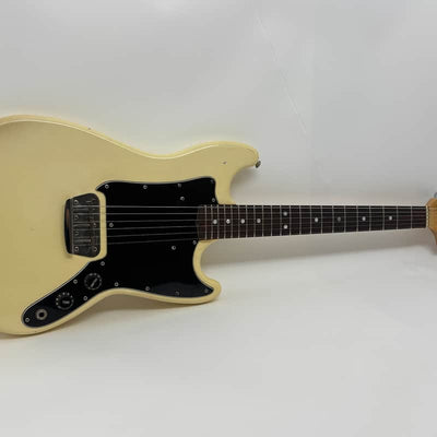 Fender Fender Musicmaster Olympic White B-Stock - Offerta BSTOCK