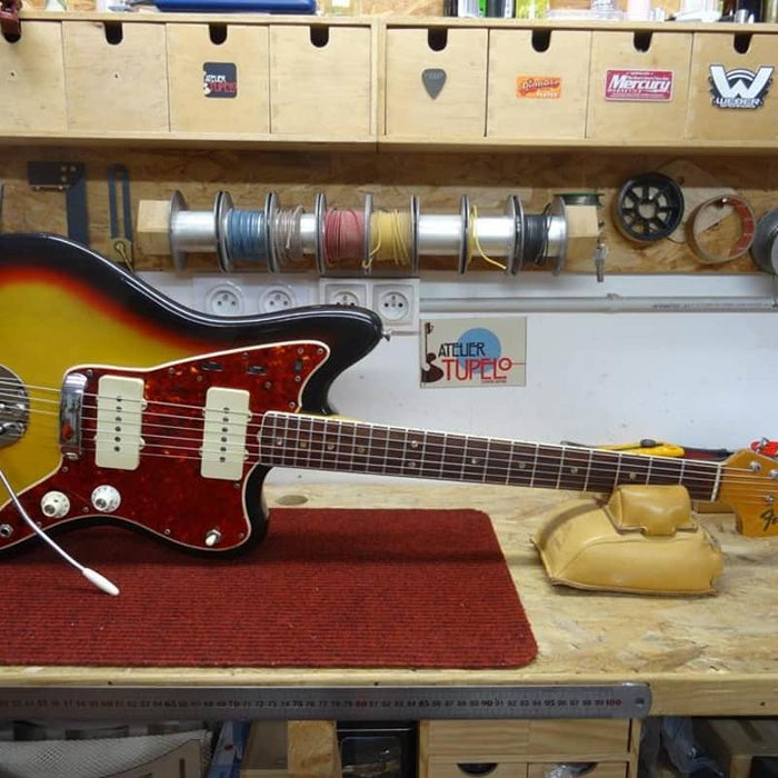 Fender Jazzmaster Sunburst