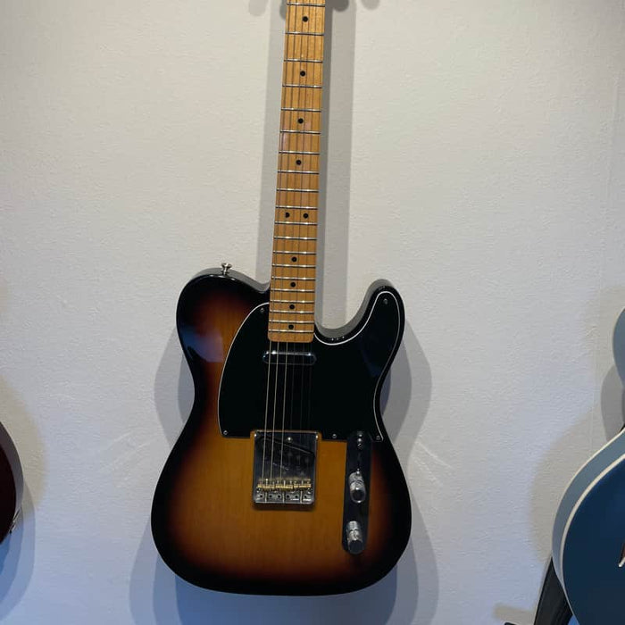 Fender Classic Player Baja Telecaster 2-Color Sunburst