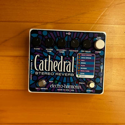 Electro-Harmonix Electro-Harmonix Cathedral Stereo Reverb Blue / Pu... B-Stock - Offerta BSTOCK