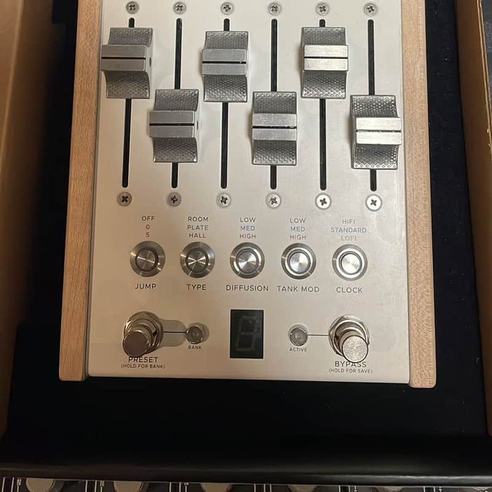 Chase Bliss Audio Automatone CXM 1978 Silver