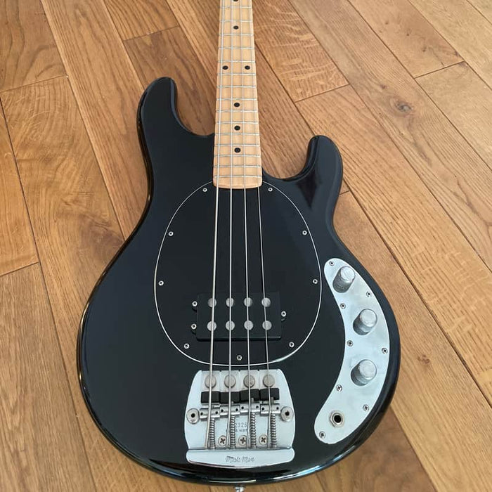 Music Man Ernie Ball Music Man Stingray Black