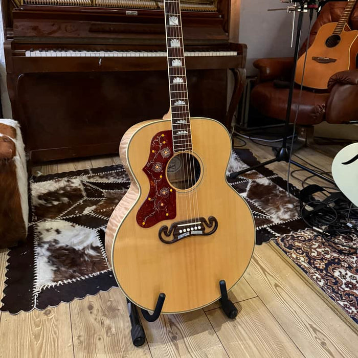 Gibson J-200 Standard Antique Natural