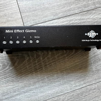 RJM RJM 2010s RJM Mini Effect Gizmo Black B-Stock - Offerta BSTOCK
