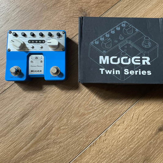 Mooer Mooer 2010s Mooer Reverie Chorus Blue - Reverb
