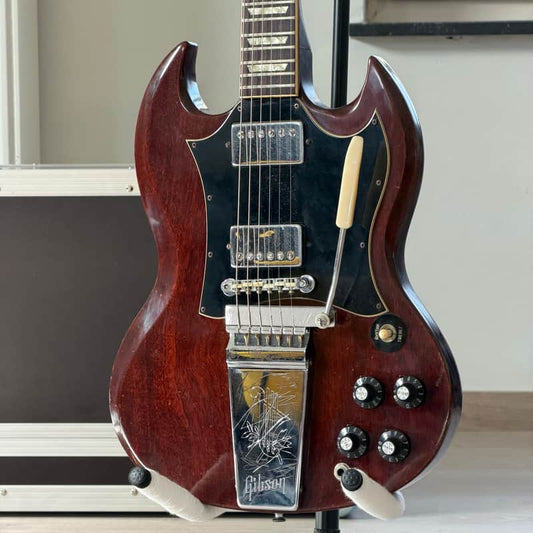 Gibson Gibson SG Standard "Large Guard" with Maestro Vibrola Cherry - Reverb