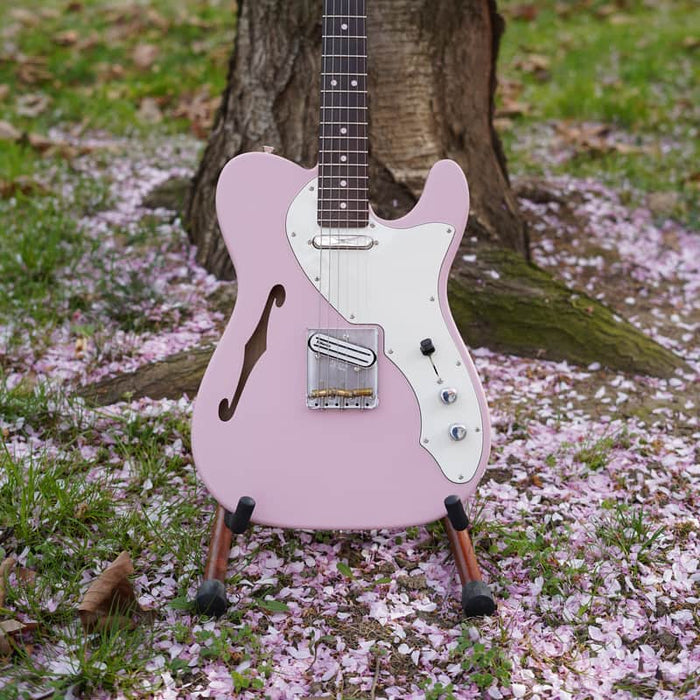 Fender Kusumi Telecaster Thinline Kusumi Pink