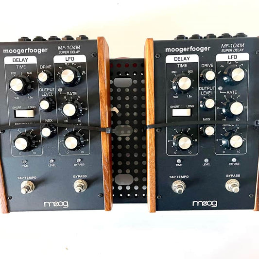 Moog Moog MF-104M Moogerfooger Analog Delay Black - Reverb