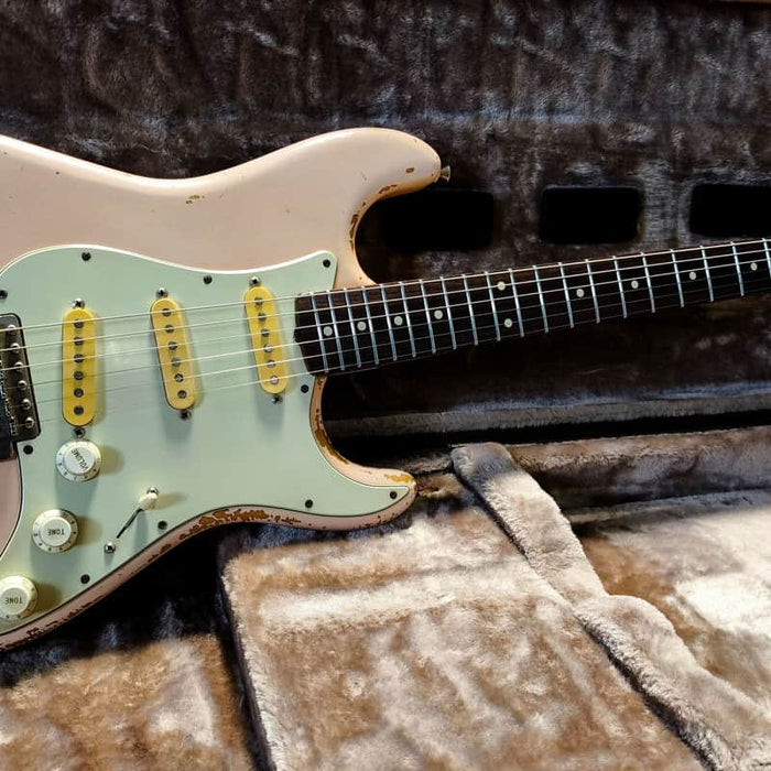 Furlattini Stratocaster Relic - Shell Pink She...