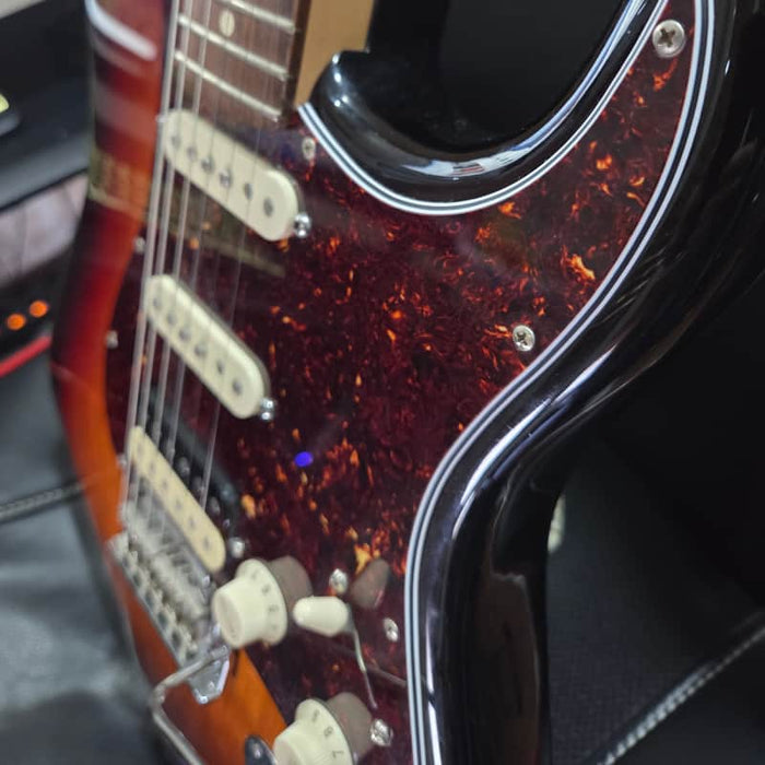 Fender American Standard Stratocaster 3-Color Sunburst