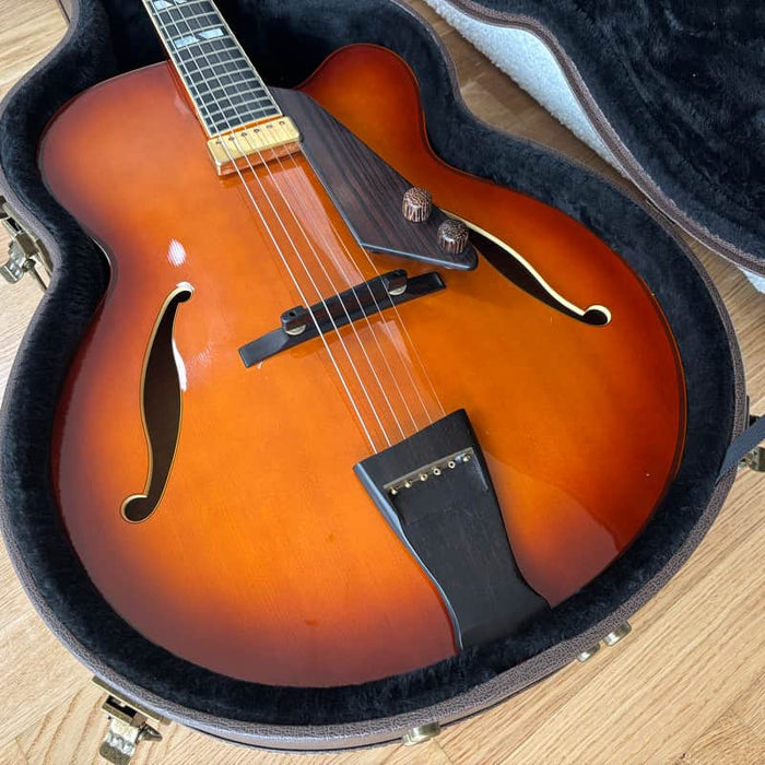 D'Aquisto New Yorker Almond Burst