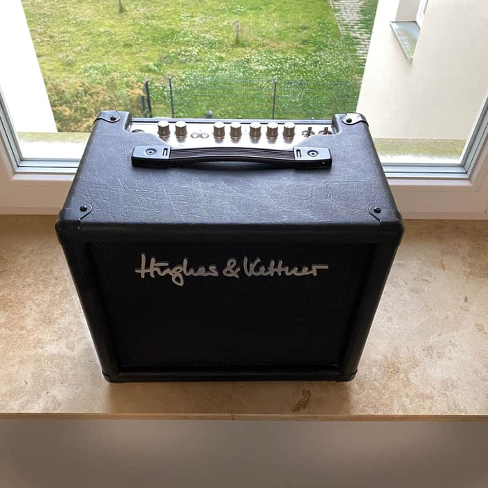 Hughes & Kettner Hughes & Kettner Tubemeister 18 black