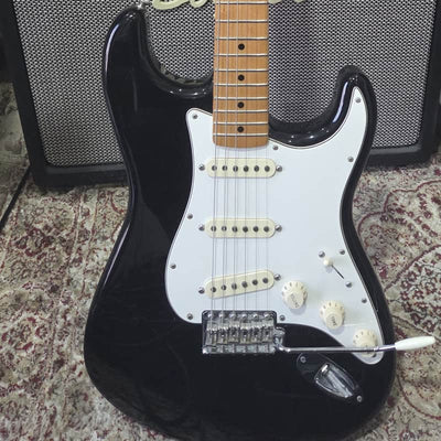 Fender Fender Jimi Hendrix Stratocaster Black B-Stock - Offerta BSTOCK