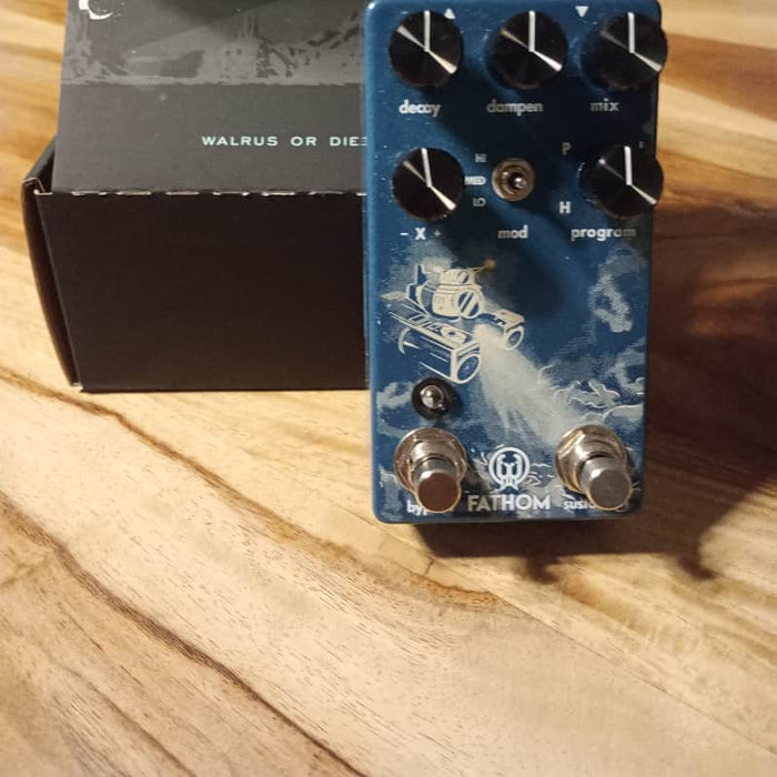 Walrus Audio Fathom Multi-Function Reverb Blue
